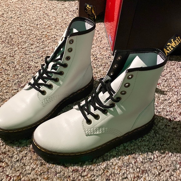 Shoes - white doc marten’s
